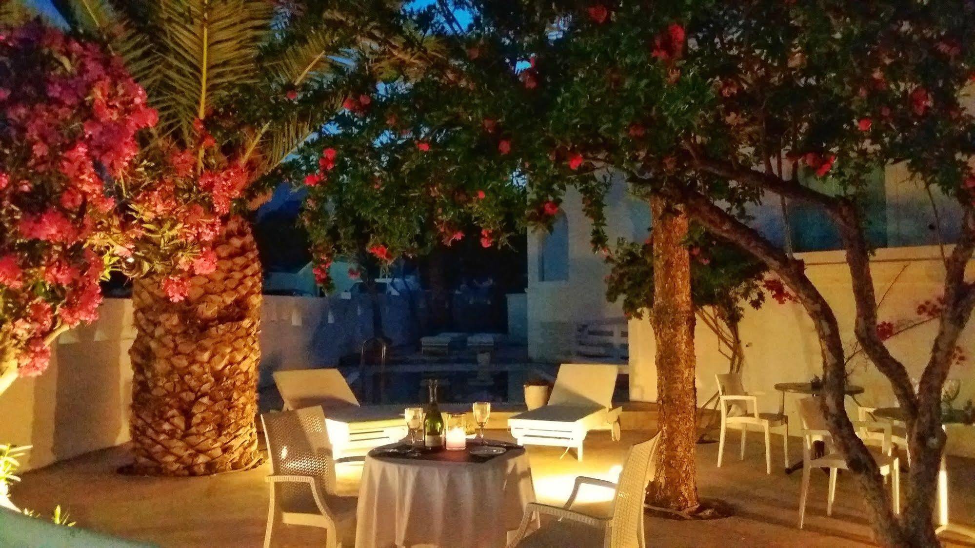 Kymata Hotel Kamari  Exterior photo